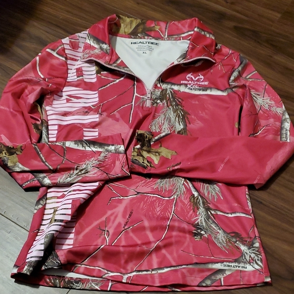 Realtree Pink and Brown Camouflage Half-Zip - Picture 4 of 9